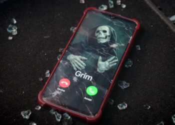 Quiz: Can you ever touch your phone while driving?