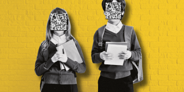 Sharing back-to-school photos safely: Simple tips for parents