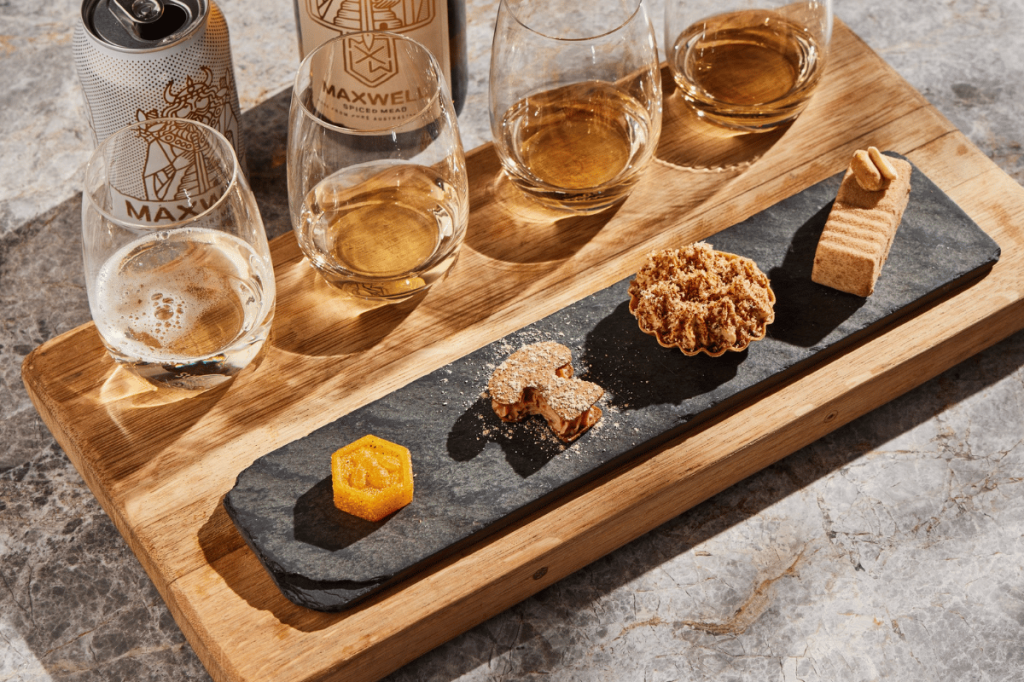 Mead and snack pairing at Maxwell Wines tasting