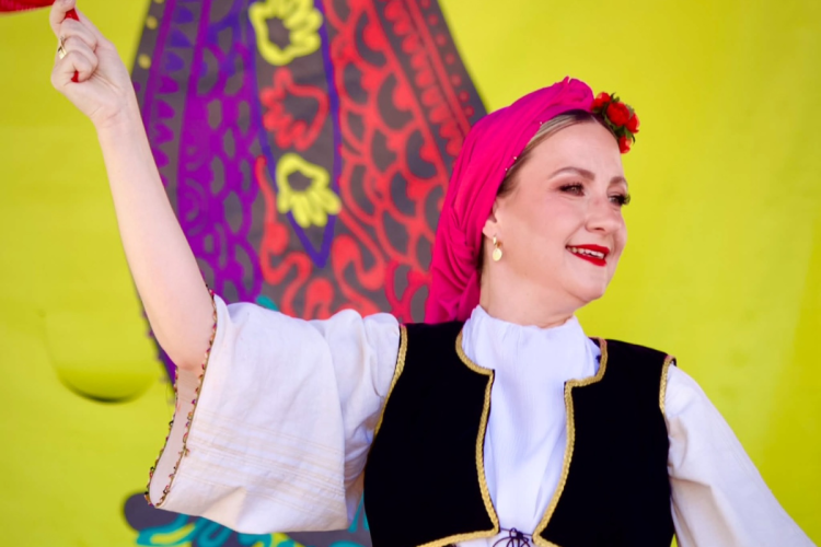 The dancers keeping Macedonian culture alive in Adelaide